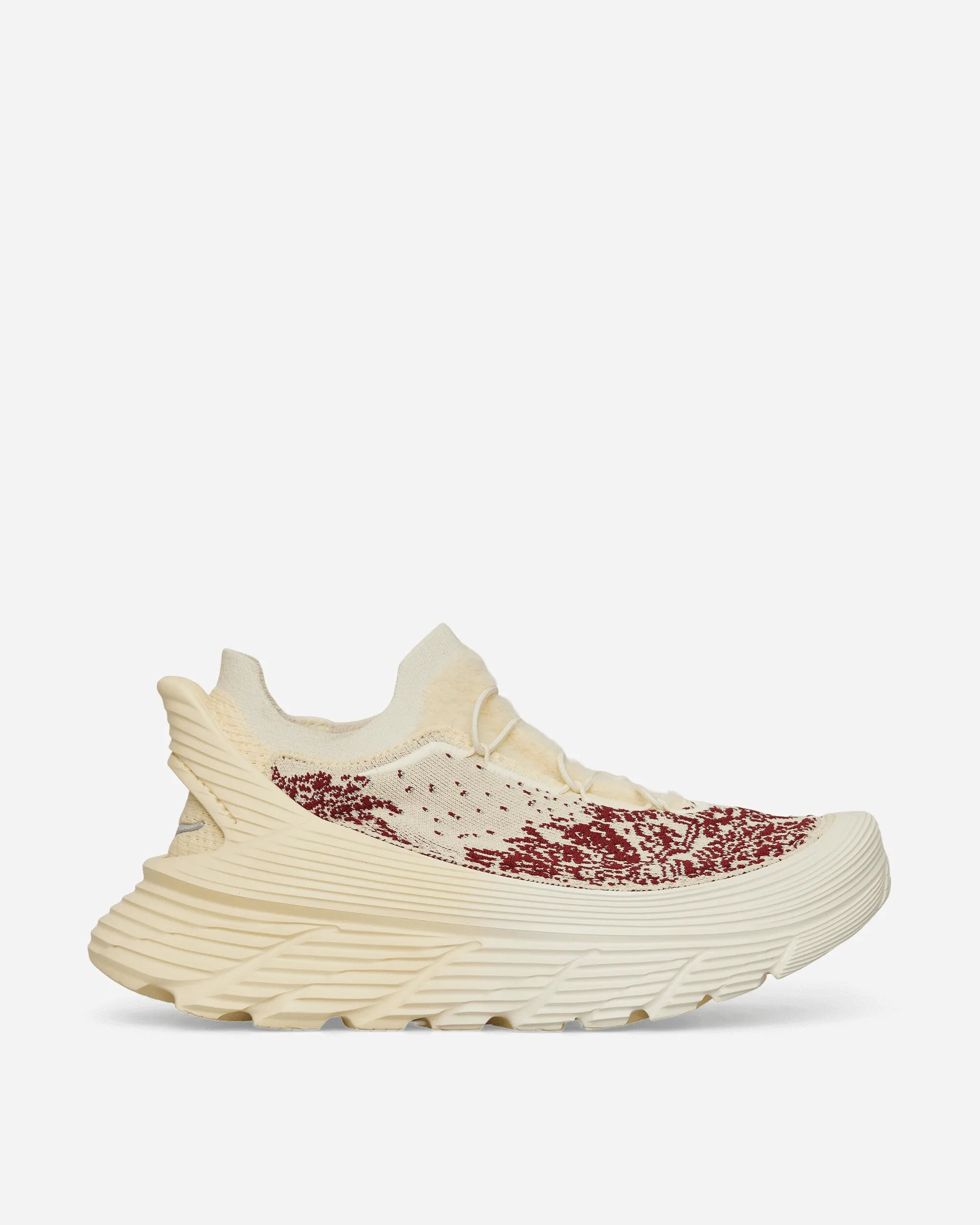 Quick Outing Shock-absorbent Paria Farzaneh Restore Chukka Sneakers Cream