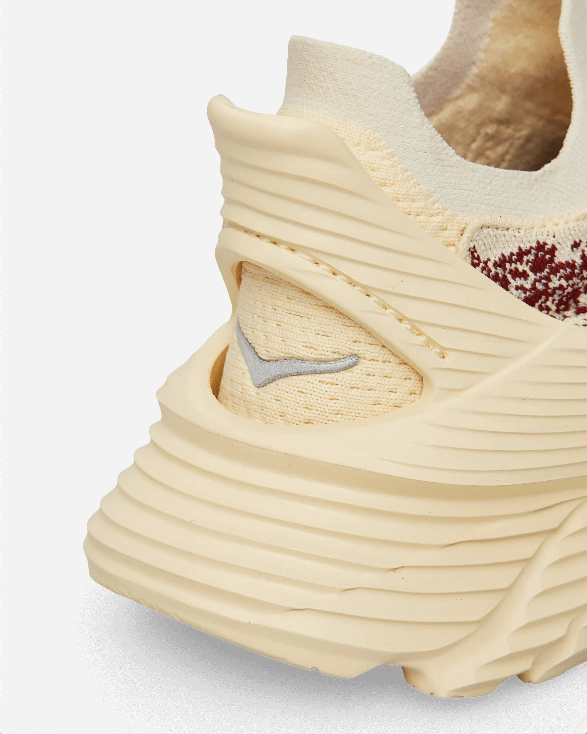 Luxurious lining Paria Farzaneh Restore Chukka Sneakers Cream