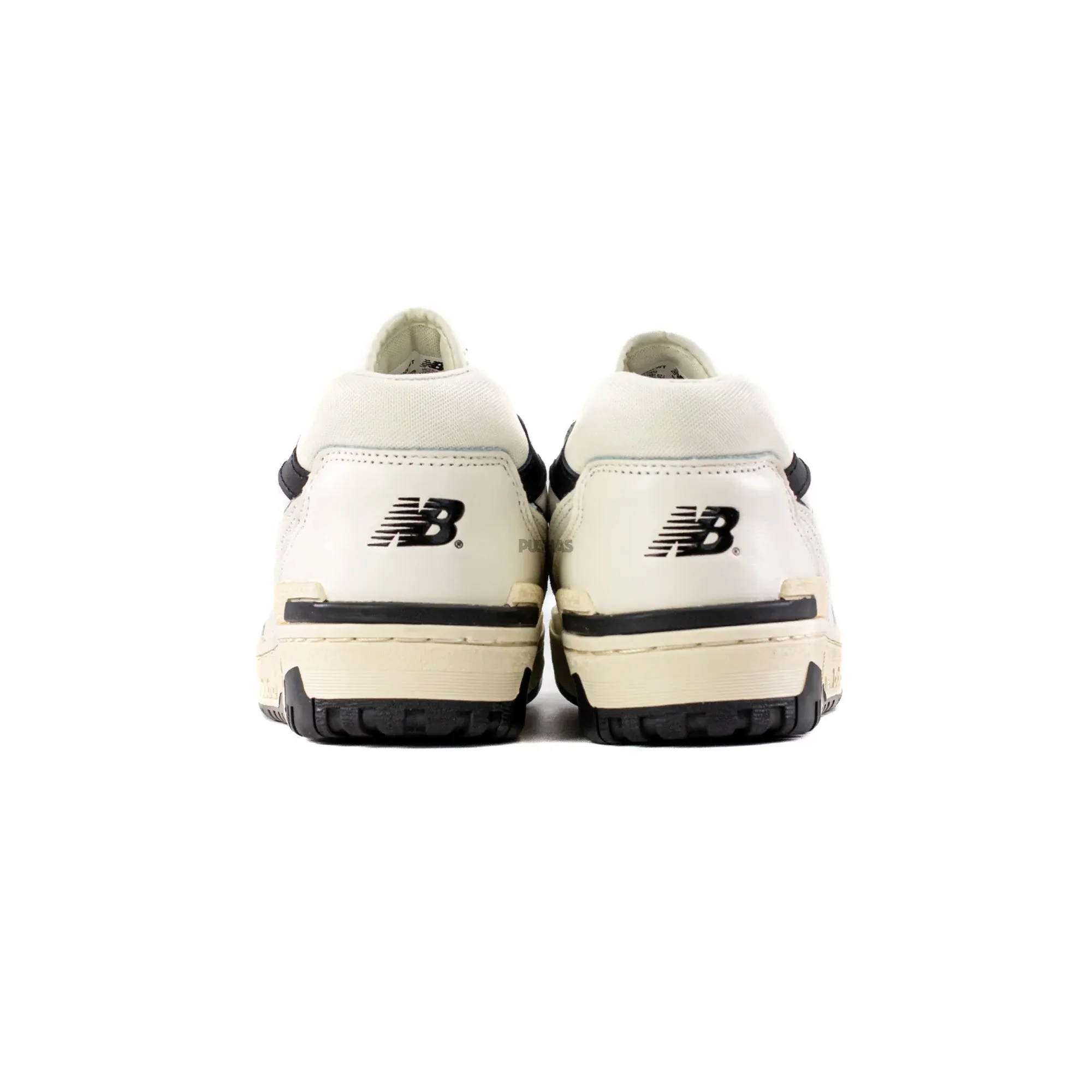 material - innovation 550 'Cream Black' (2022)