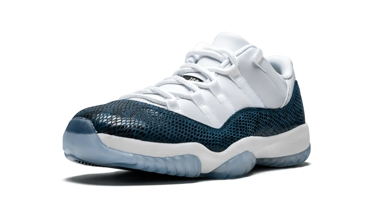 Air Jordan 11 Retro Low LE "Blue Snakeskin" Quick   Drying