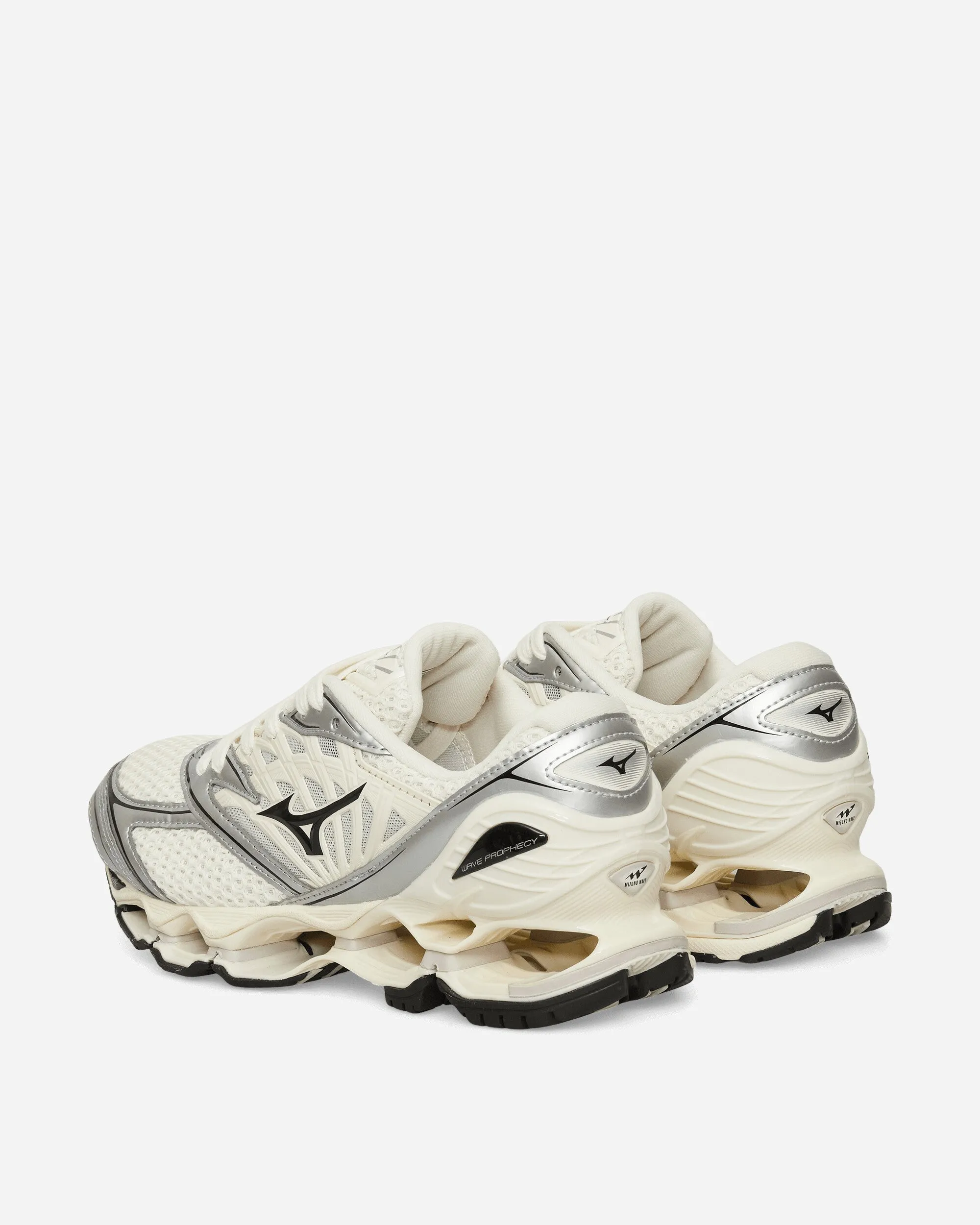 Run Support Wave Prophecy LS Sneakers Pristine / Silver
