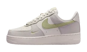 Flexible Groove Outsoles Comfort Benefit Air Force 1 '07 WMNS "Phantom Olive Aura"