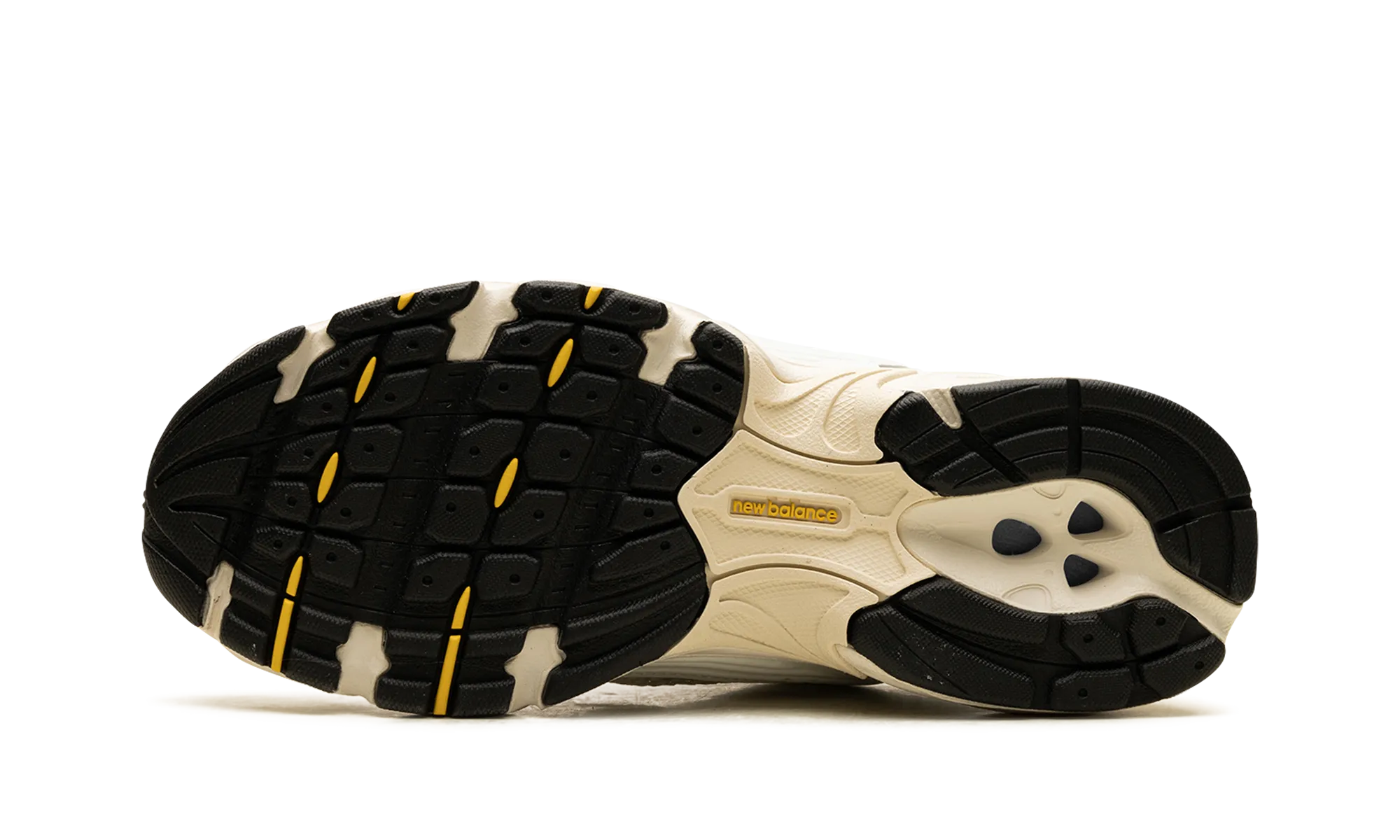 530 "Sea Salt / White / Ginger Lemon / Silver Metallic" straight - away track running shoes Arch Support Shoes