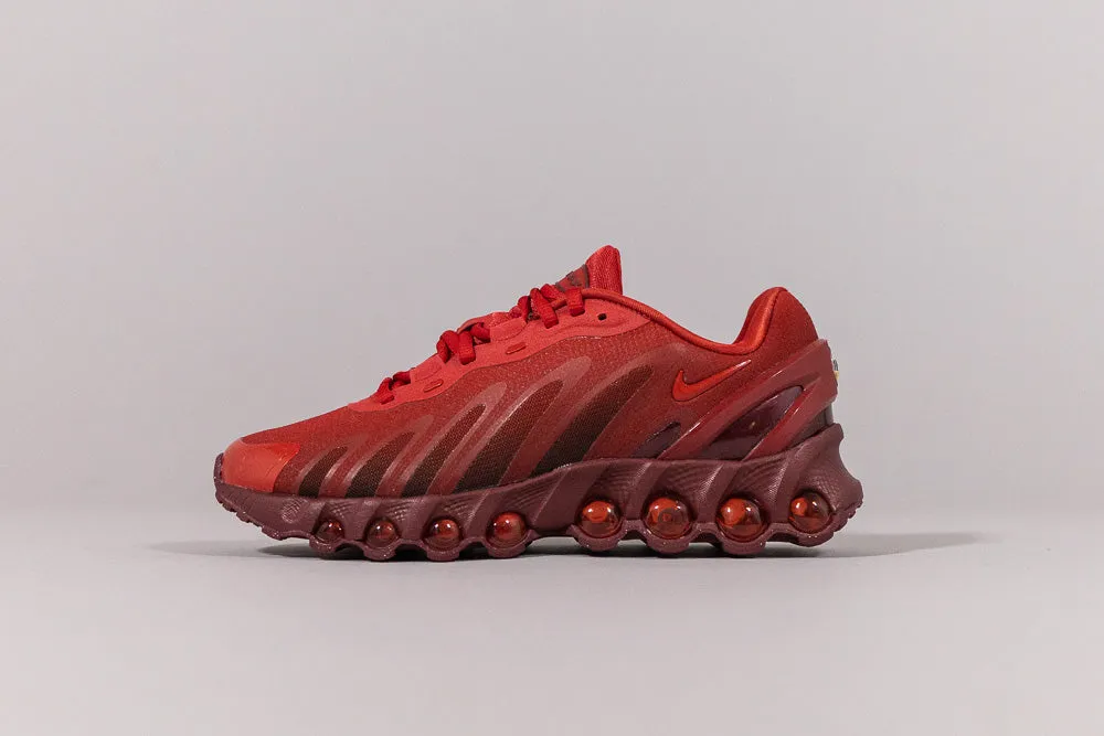 running with a sports bra Women's Nike Air Max Dn8 'University Red'