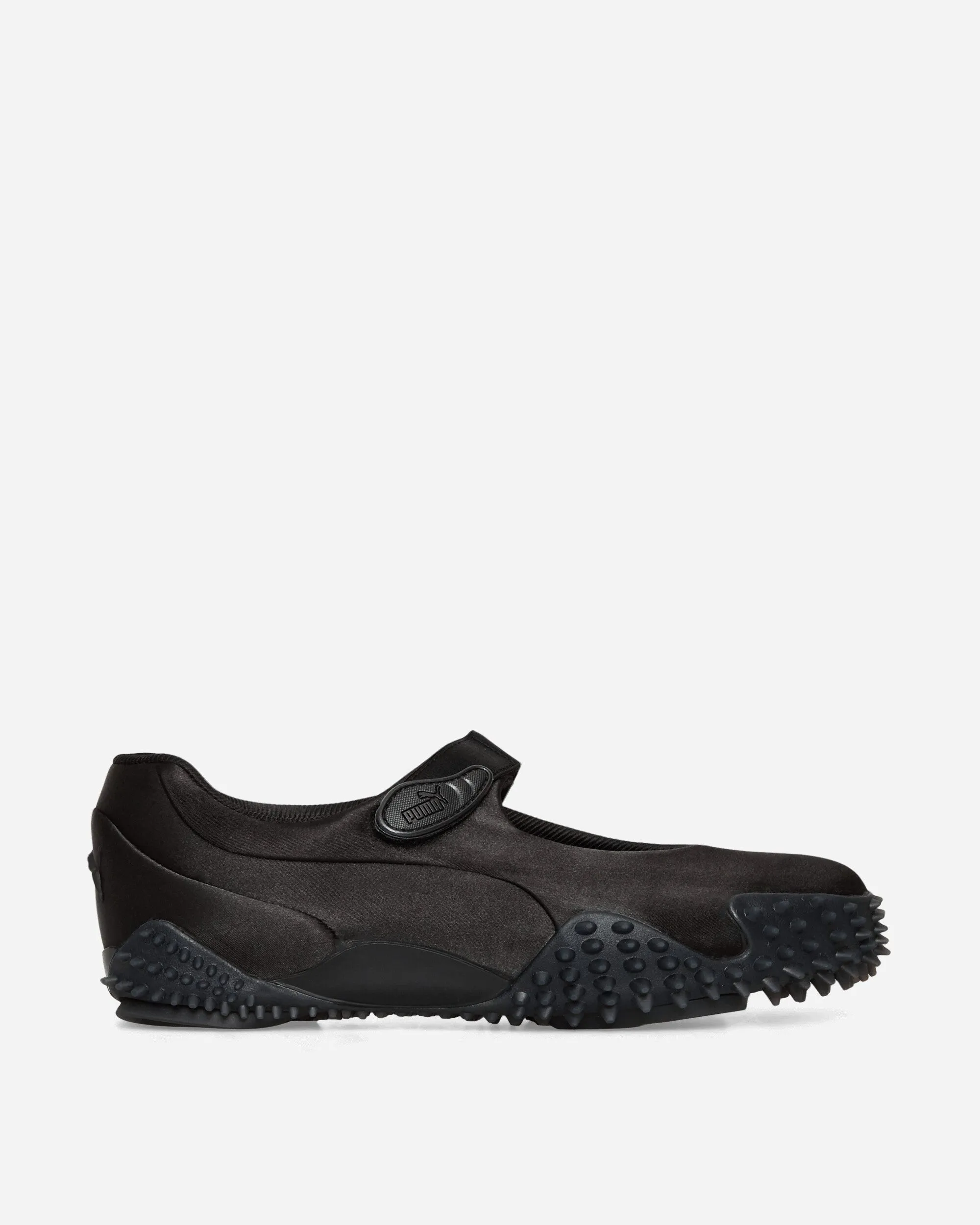 Crisp Look Cool Mesh Mostro Fey Satin Sneakers Black