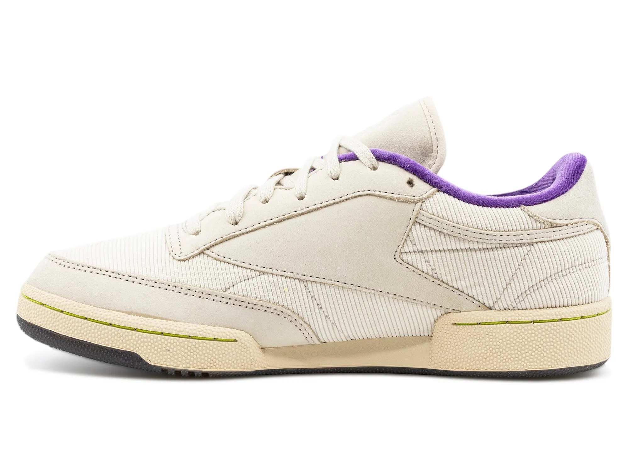 Posture aid Illumination's Minions x Reebok Club C 85 MU 'Vicious 6 Lounge'