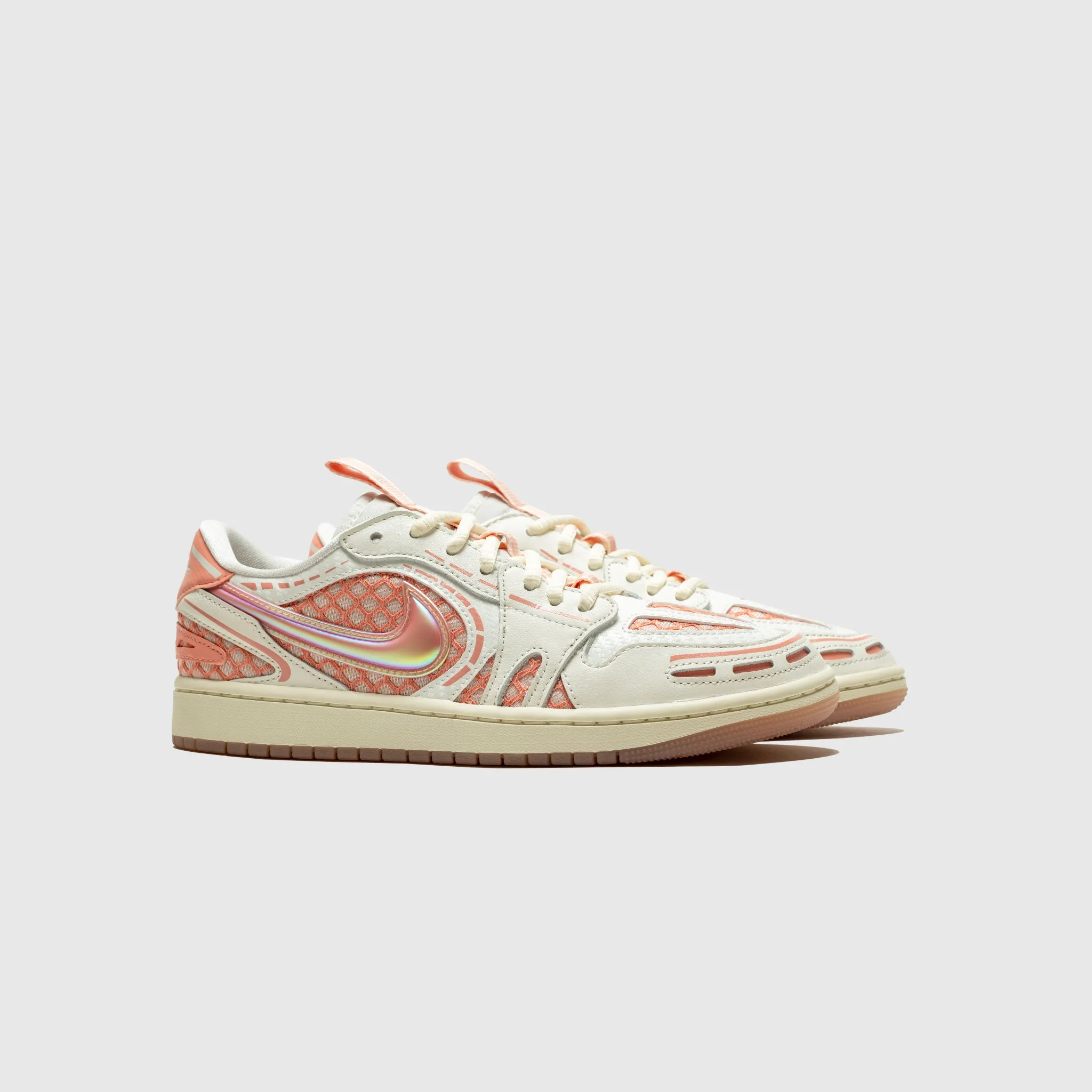WMNS AIR JORDAN 1 LOW METHOD OF MAKE Comfortable Footwear Technology Structured Edge