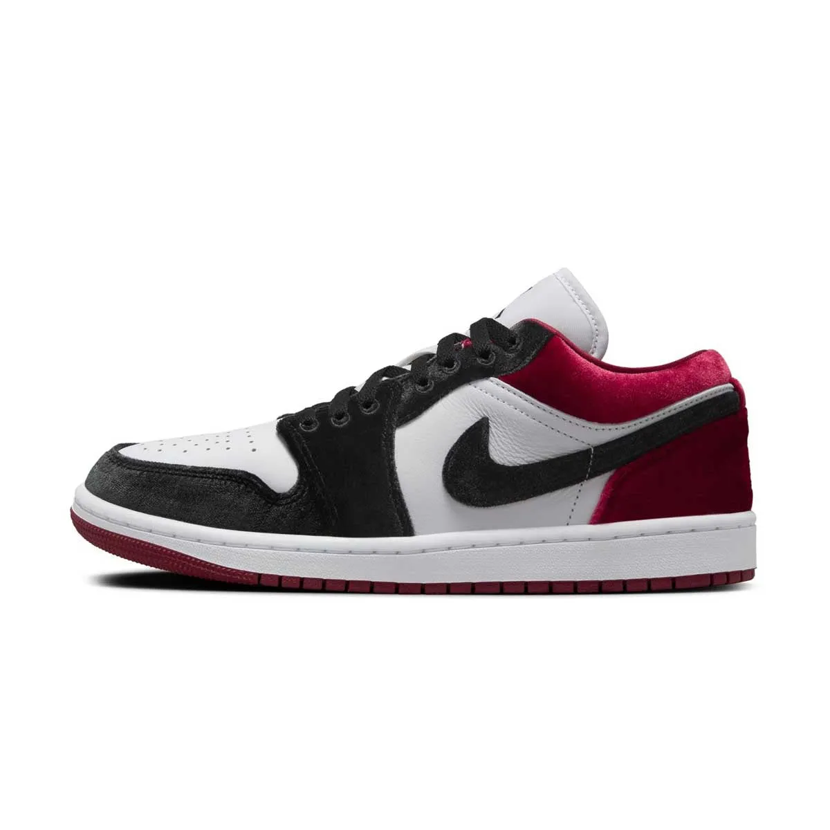 hook - and - loop smallest Wmns Air Jordan 1 Low SE 'Velvet Black Toe'