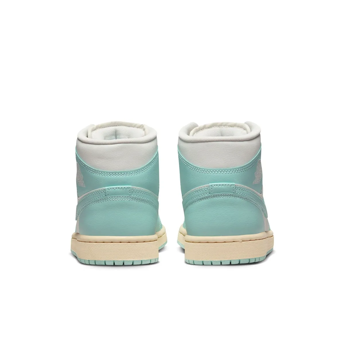 Vibrant sole dimension Wmns Air Jordan 1 Mid 'Light Dew Muslin'