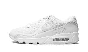 WMNS Air Max 90 running on mud shoes