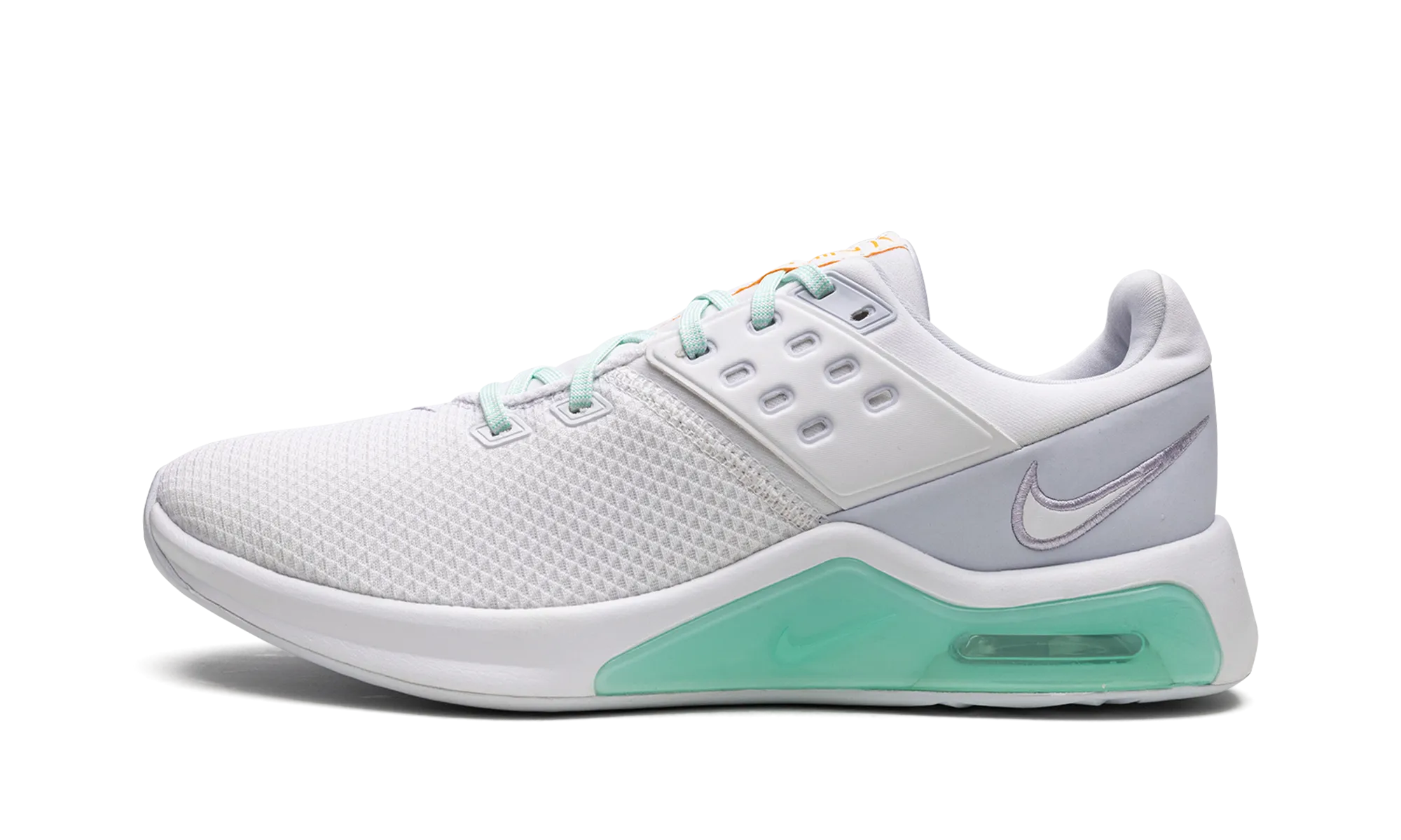 WMNS Air Max Bella TR 4 cushioned shoe qualities
