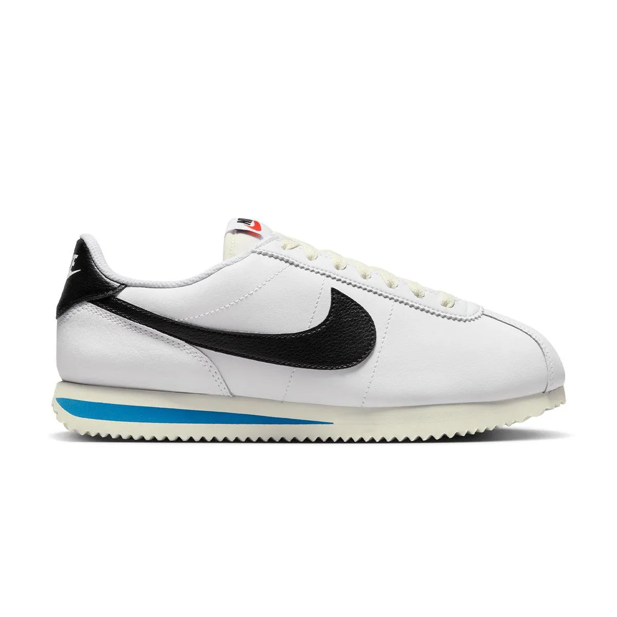 Wmns Cortez 'White Black Light Photo Blue' group trip