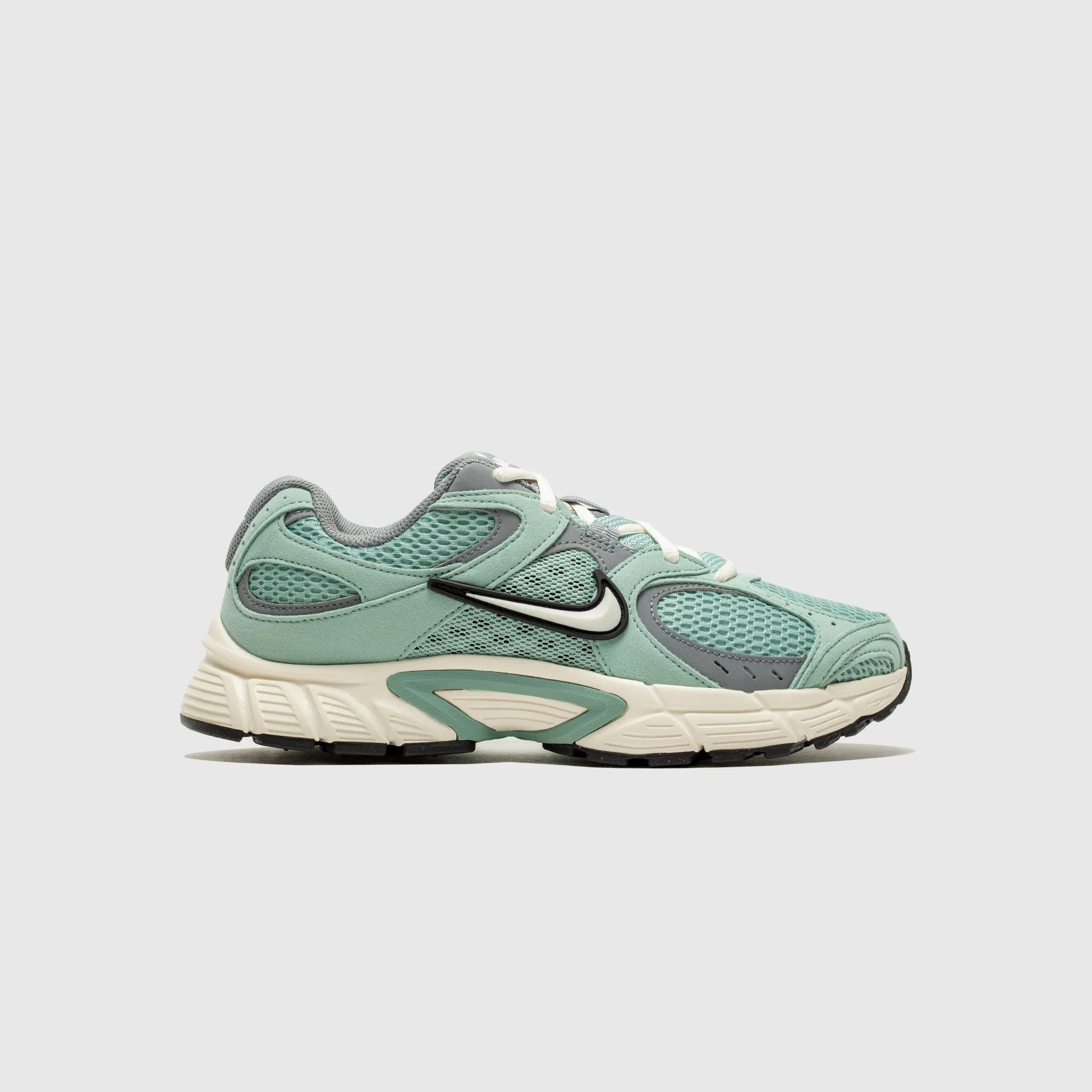 Slip On Mechanism WMNS V5 RNR "CANNON"