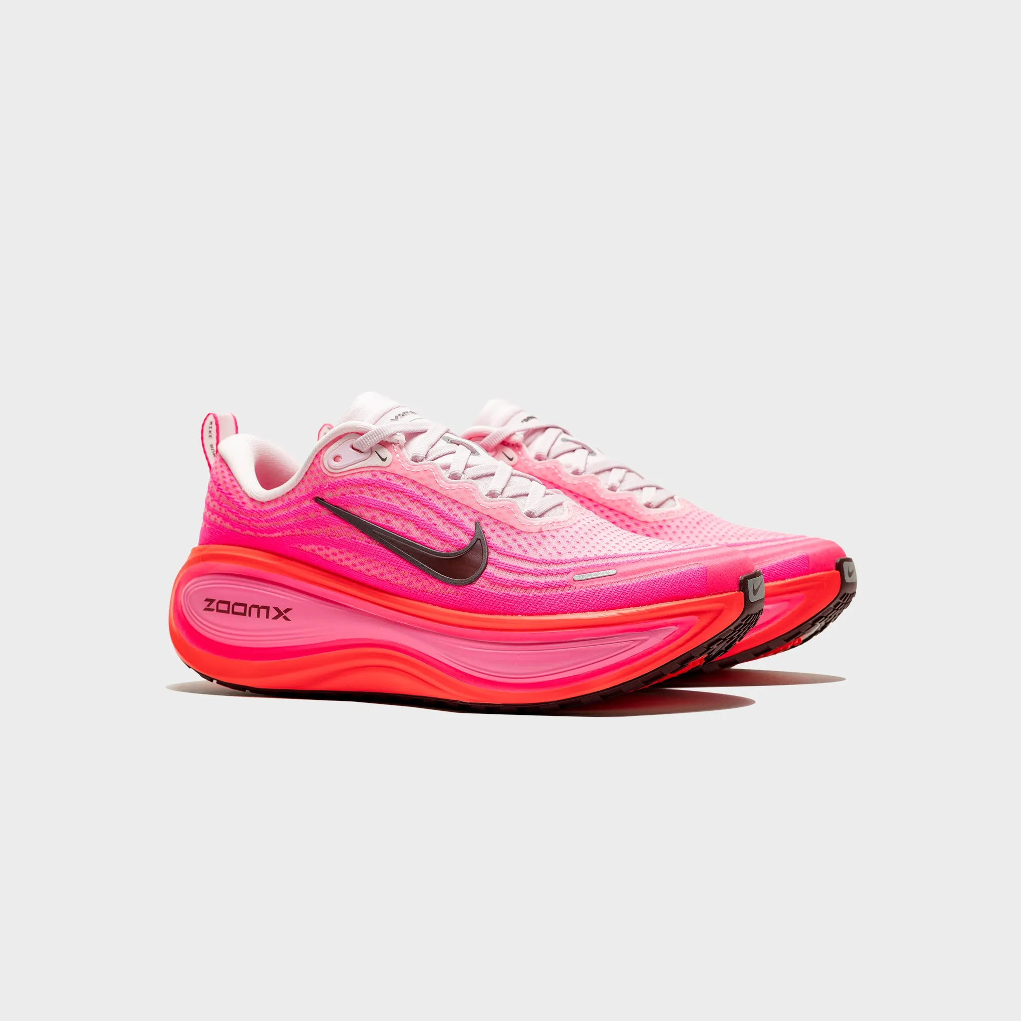Stabilizing Plate Anti Fatigue Tech WMNS VOMERO PLUS "HYPER PINK"