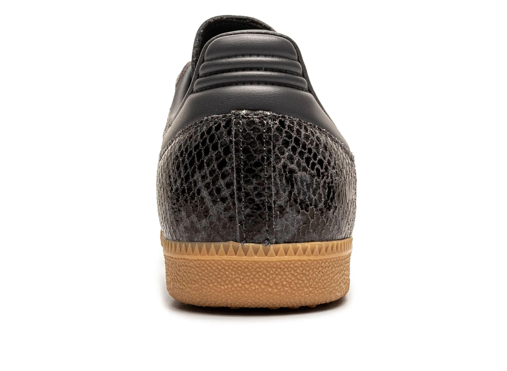 Dependable Women's Adidas Samba OG xld