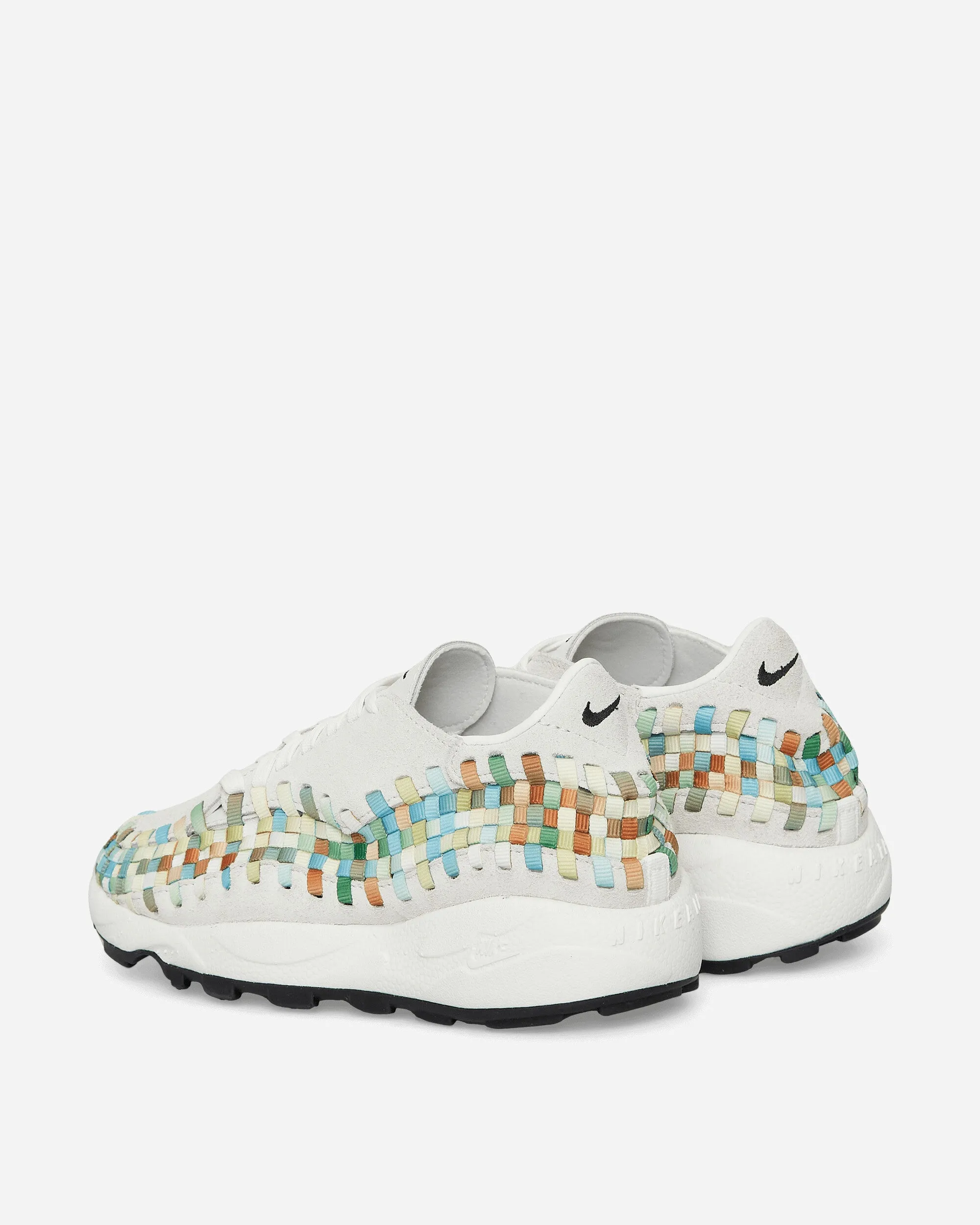 Light Travel clean look Women's Air Footscape Woven Sneakers Summit White