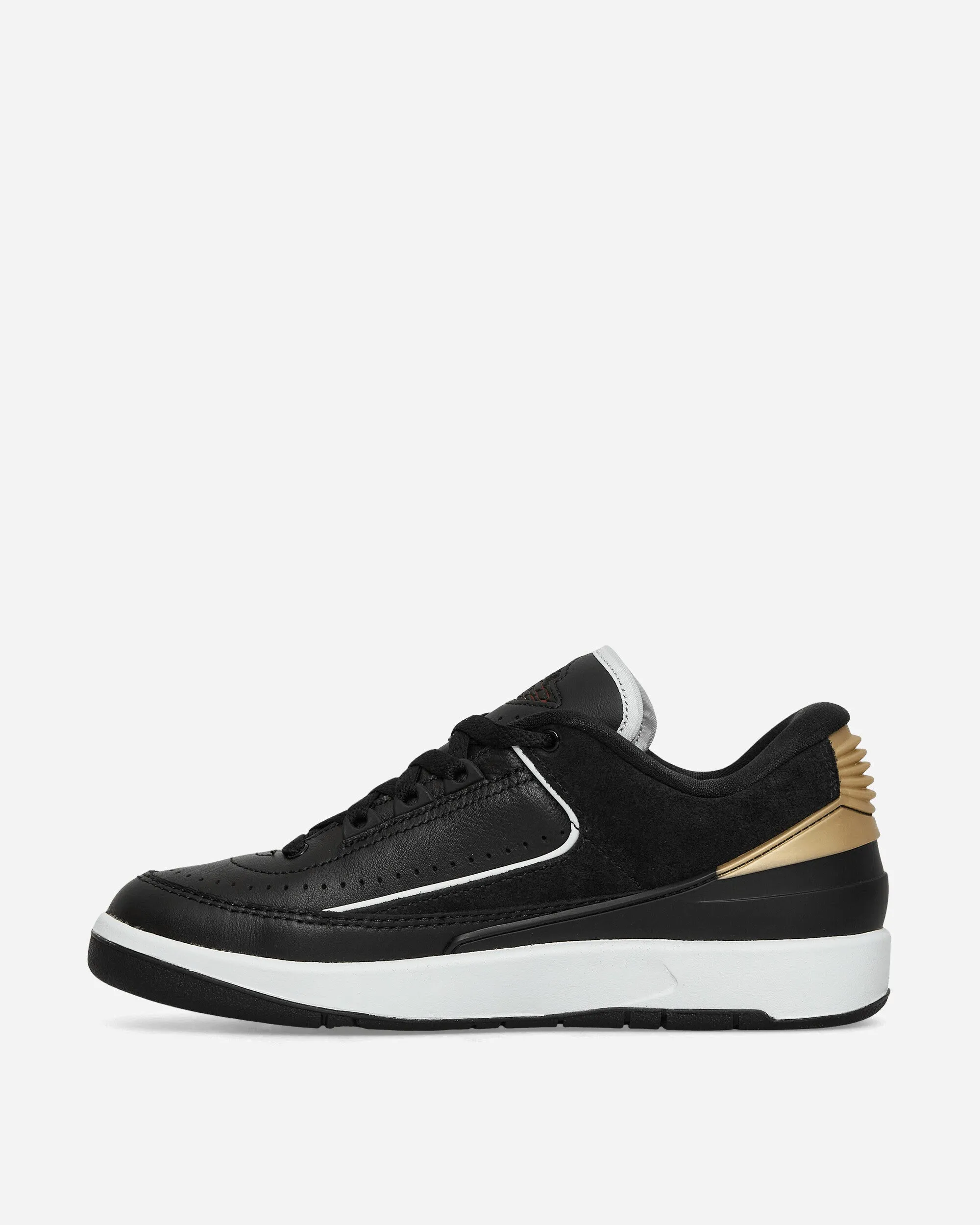 Hyperbolic Lasting Women's Air Jordan 2 Retro Low Sneakers Black