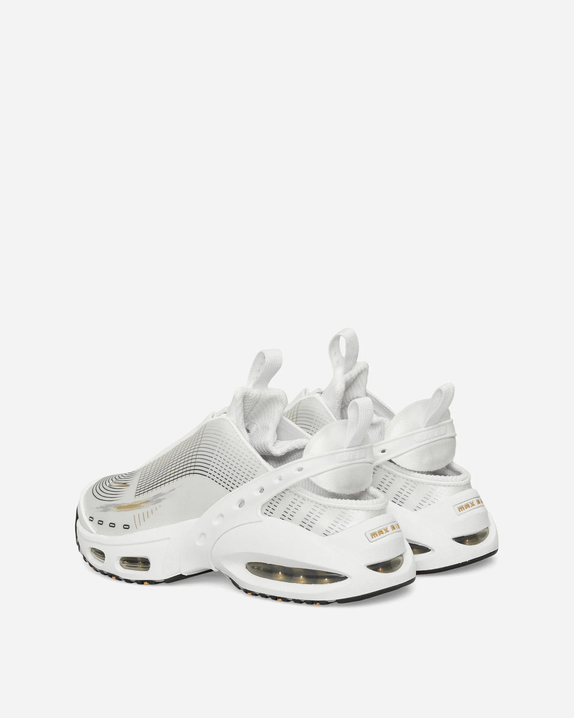 Contoured Fit Women's Air Max Craze Sneakers White / Metallic Gold
