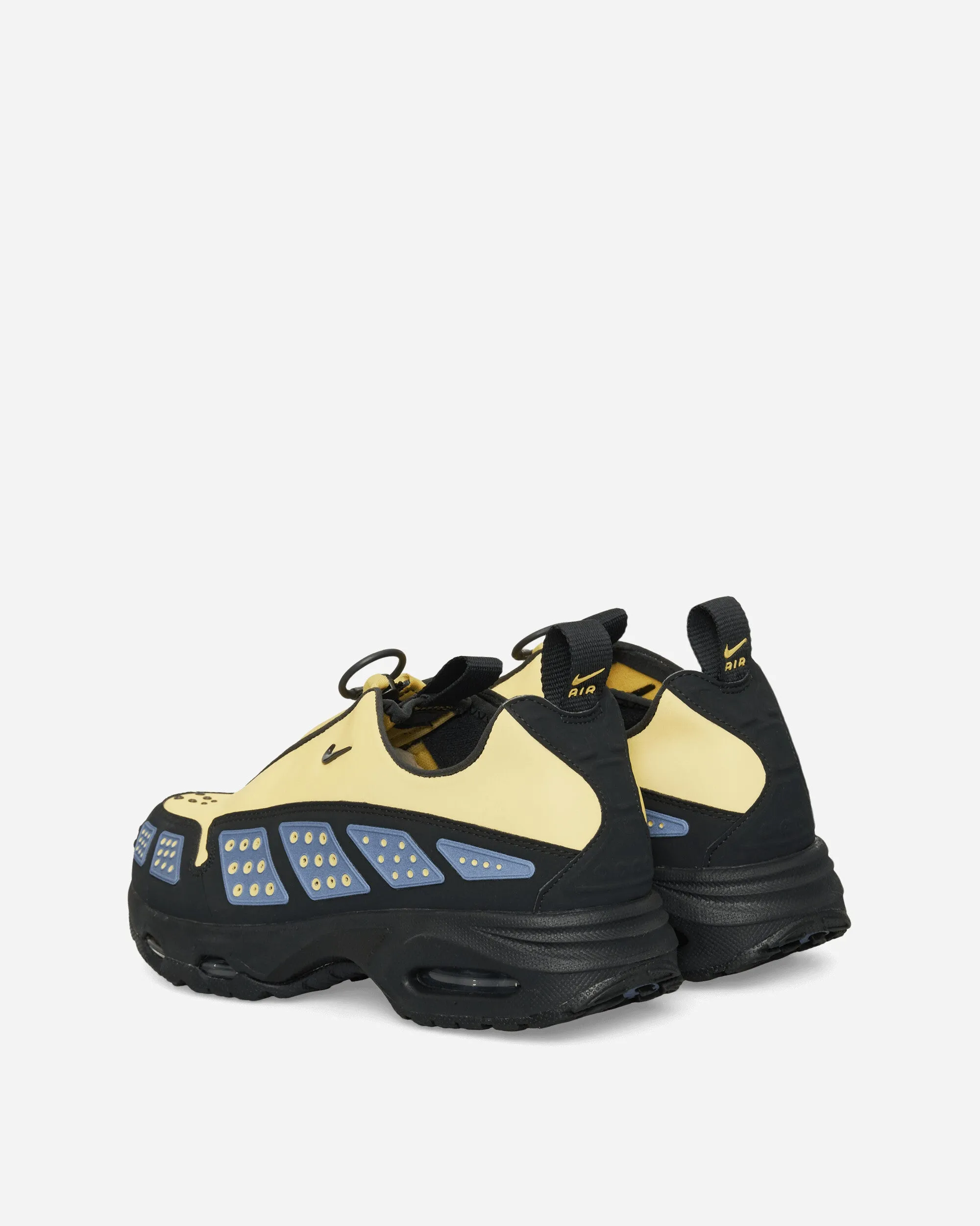 Heel Counter Support Women's Air Max SNDR Sneakers Saturn Gold / Off Noir
