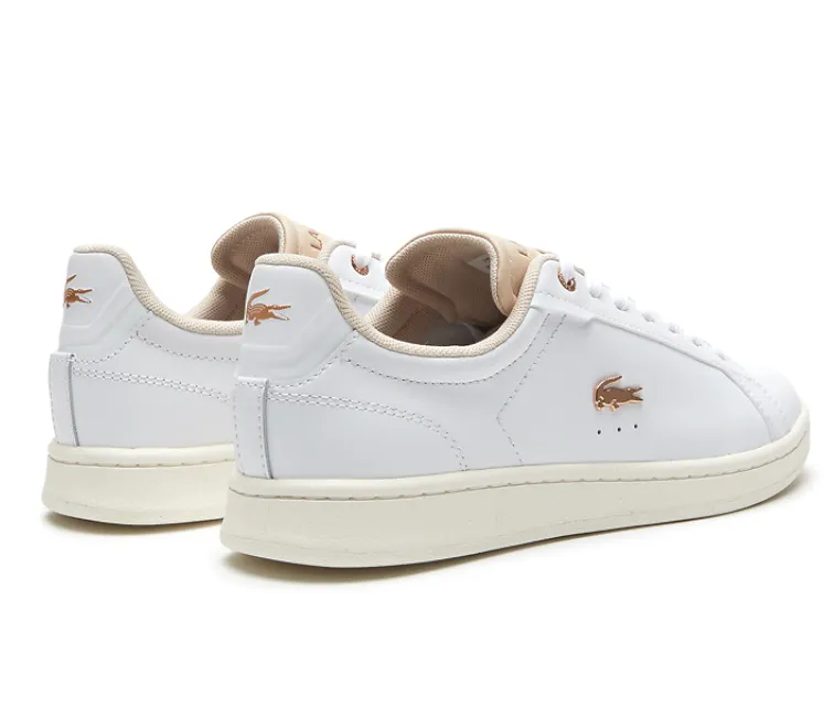 Sporty Women's Lacoste Carnaby Pro 222 4 SFA (White/Off White)