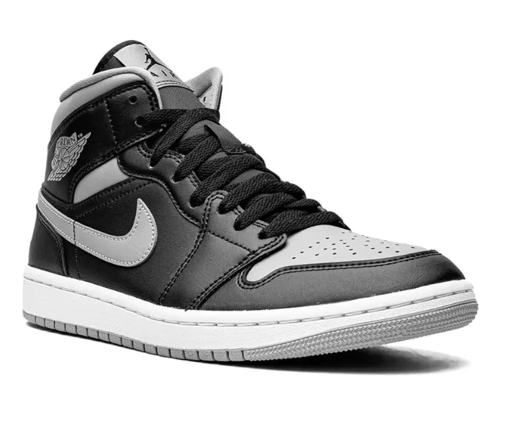 Trekking Fit Women's Nike Air Jordan 1 Mid (Shadow)
