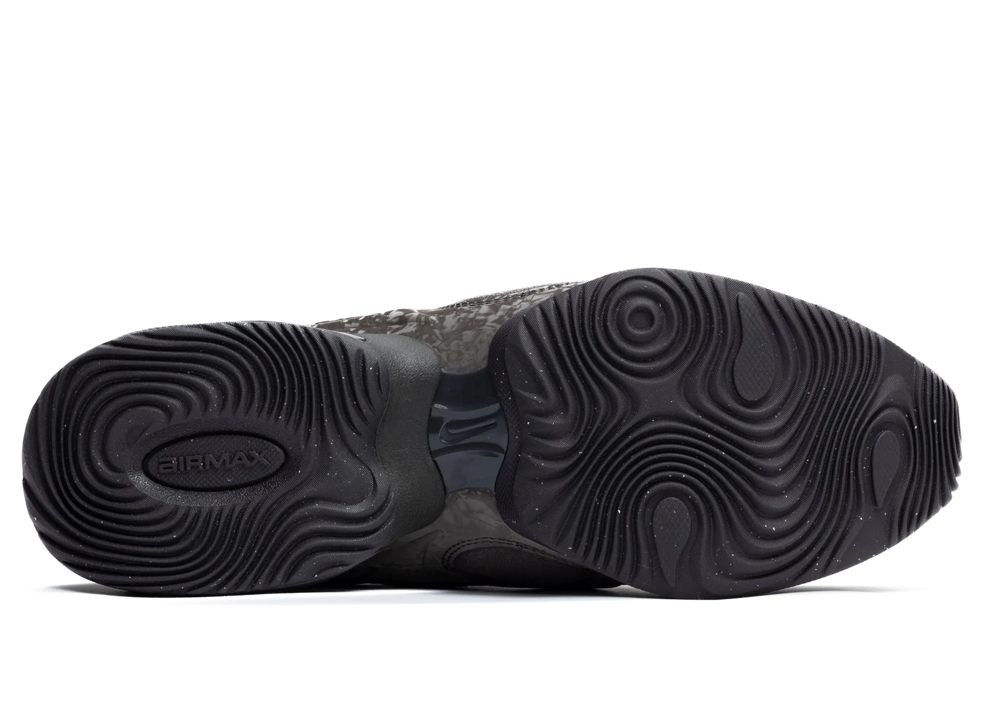 Women's Nike Air Max Muse toe - box - level Trend-setting ease
