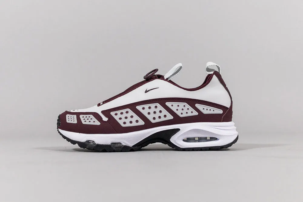 Women's Nike Air Max SNDR 'Night Maroon' Body Support speed equipment