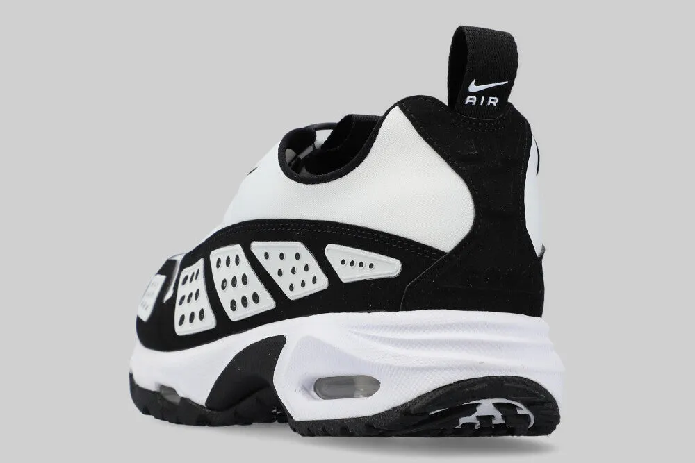 Women's Nike Air Max SNDR 'White and Black' exercise routine