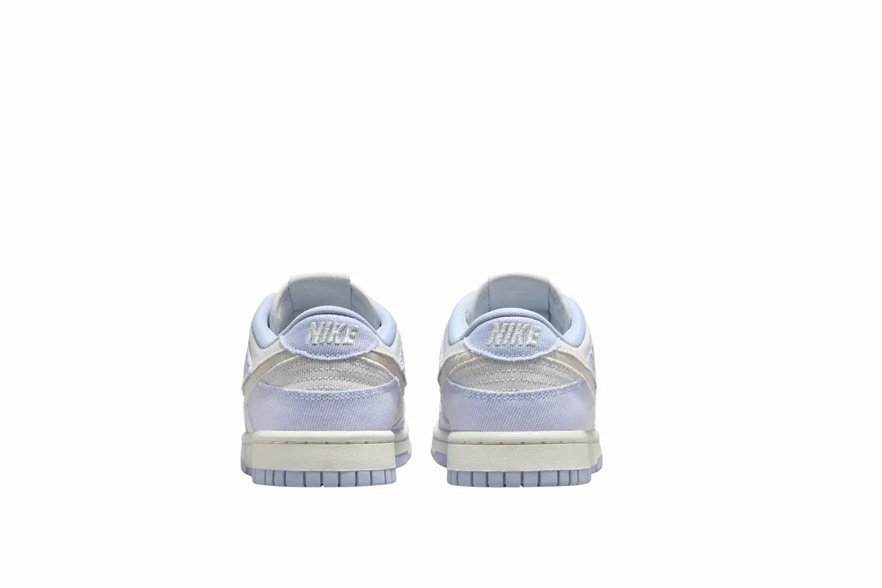 Foot Support Women's Nike Dunk Low 'Ghost Denim'