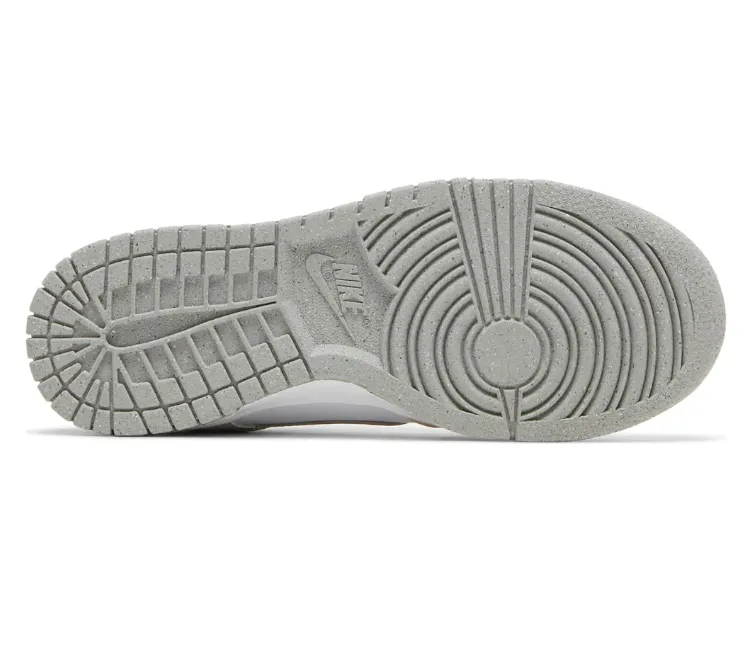Low Impact Women??s Nike Dunk Low Next Nature (Light Orewood)