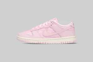 Women's Nike Dunk Low 'Regal Pink' Airy Feel Travel Routine
