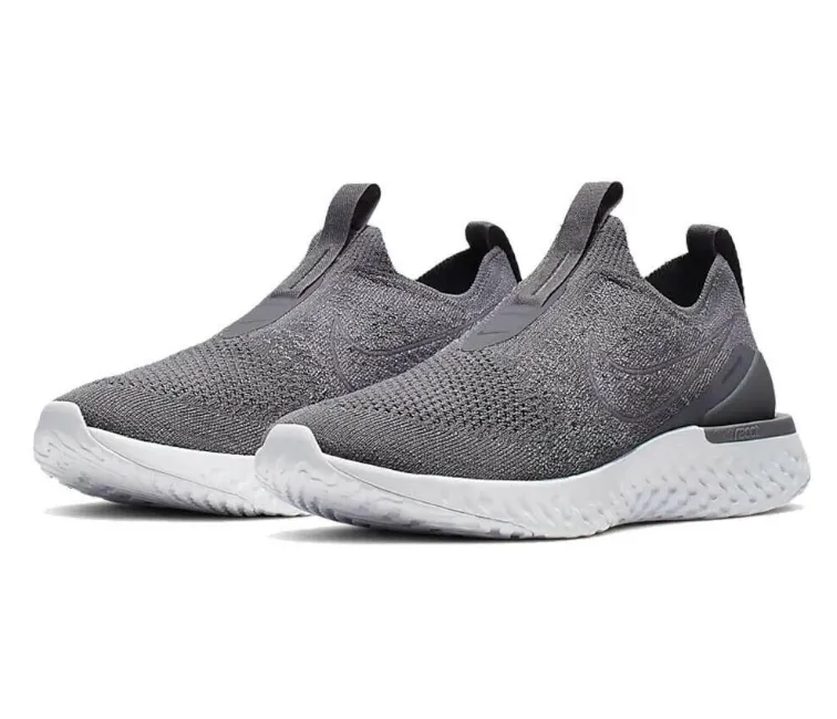 Women's Nike Epic Phantom React FK (Gunsmoke) Casual Look