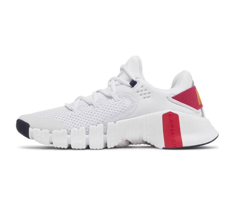 Ergo Frame Non Restrictive Toe Box Women's Nike Free Metcon 4 (Iris Whisper/Light Curry)