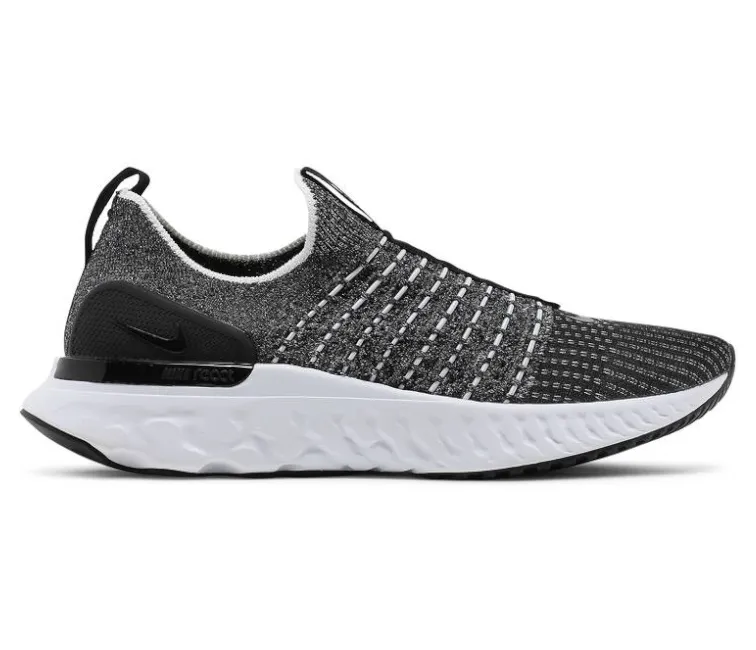 Tensile Reinforcement Women's Nike React Phantom FK2 (Carbon/White)