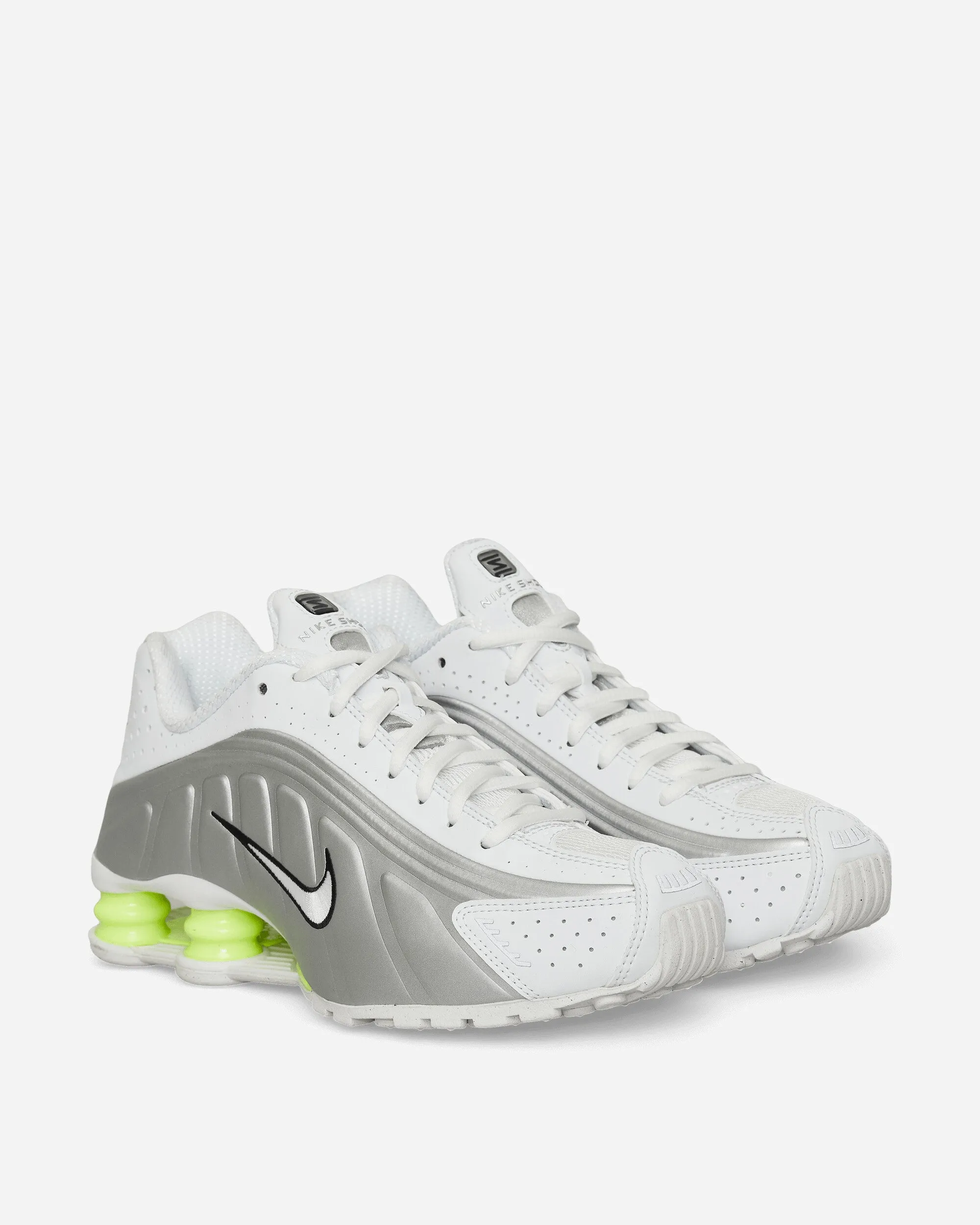 Daily Basics Feet First Women's Shox R4 Sneakers White / Metallic Silver / Volt