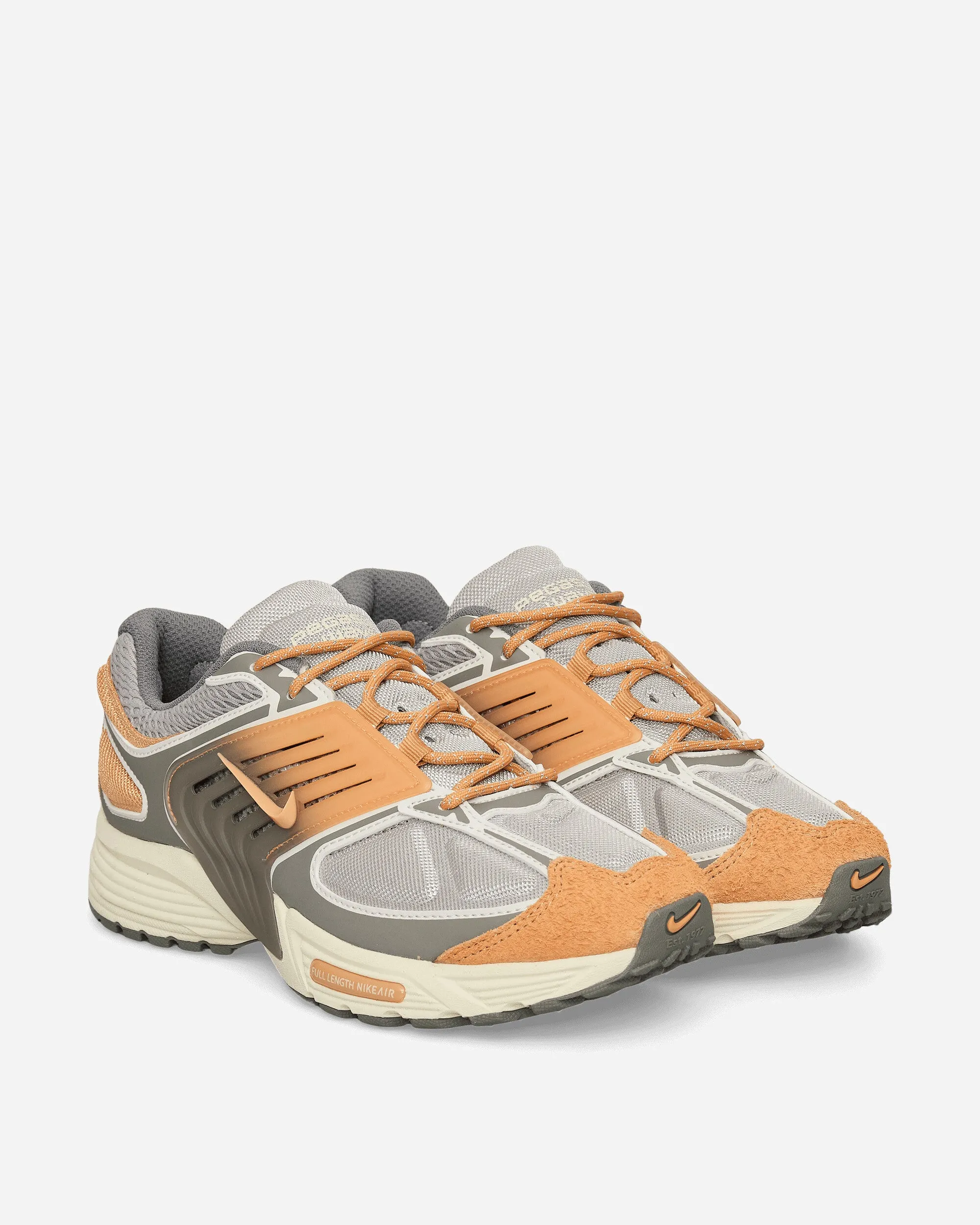 Air Pegasus Wave Premium Sneakers College Grey / Copper Moon Elastic Collar Padding High Abrasion Zones