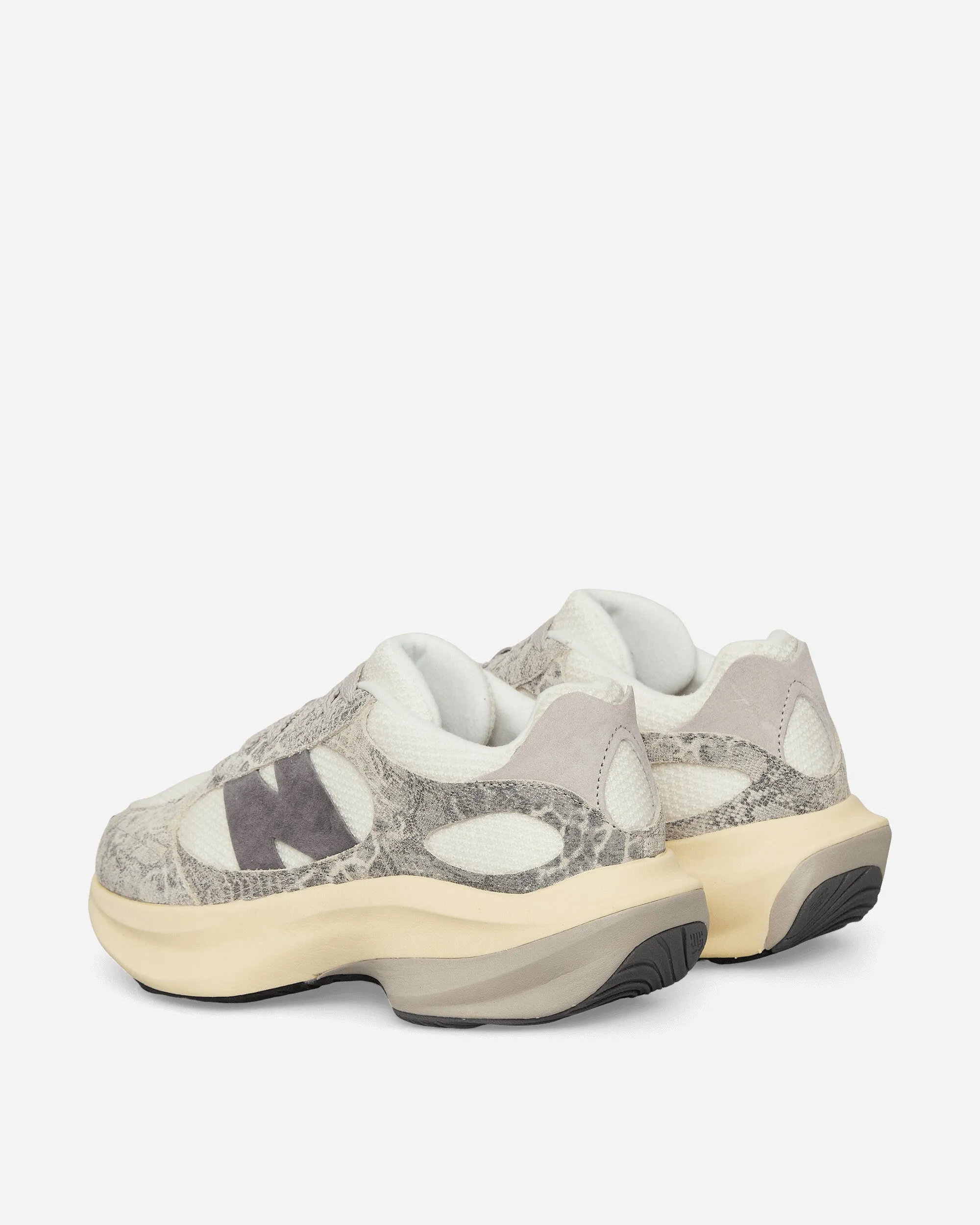 Walk Strong WRPD Runner Sneakers Sea Salt / Moonrock / Calcium