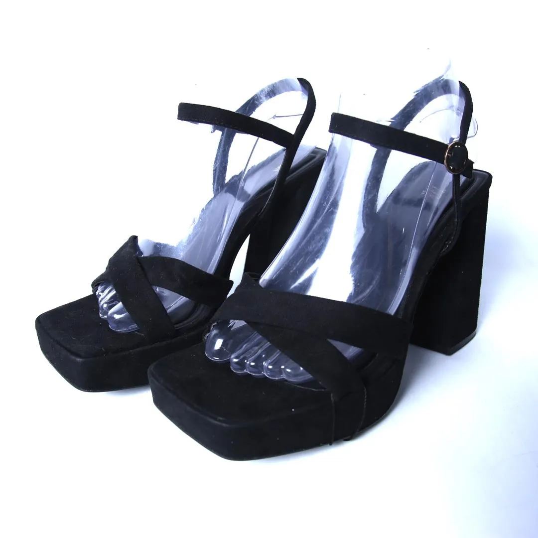 ZARA. . Dance Spark Pointed Toe