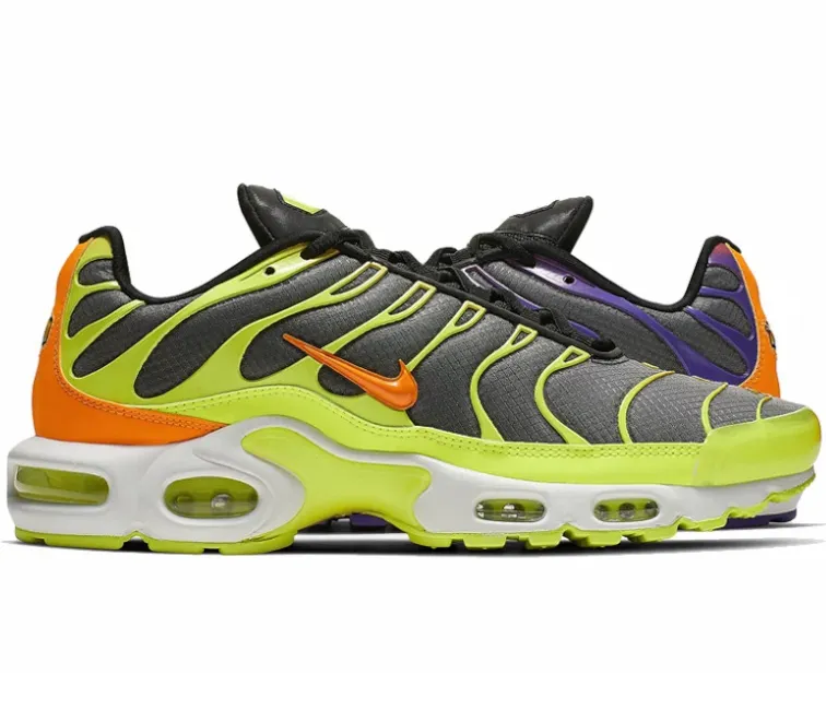 Men's Nike Air Max Plus TN Dark Colour Flip Effortless Fit Smooth Control