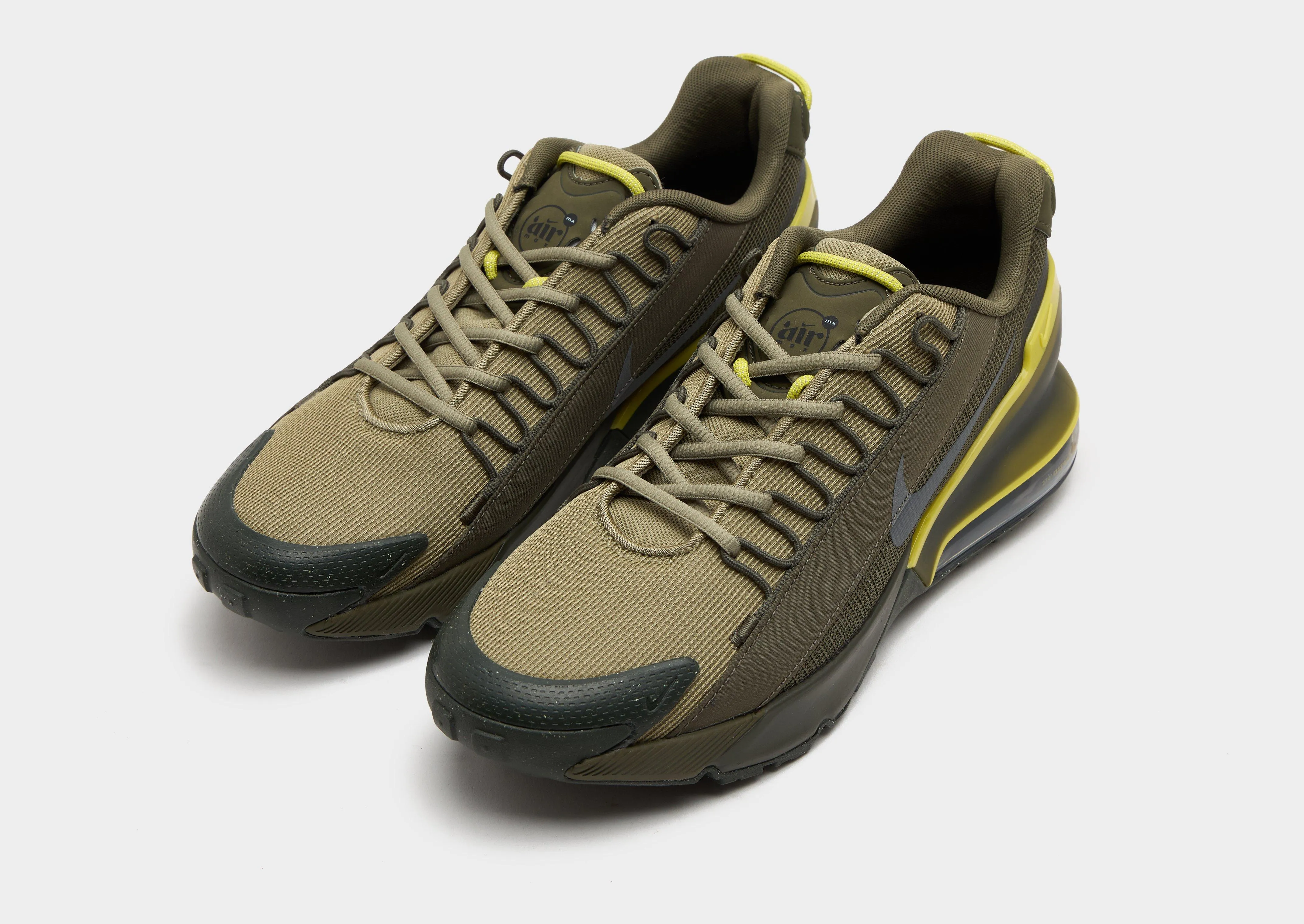 Air Max Pulse Roam logo - buckled shoes