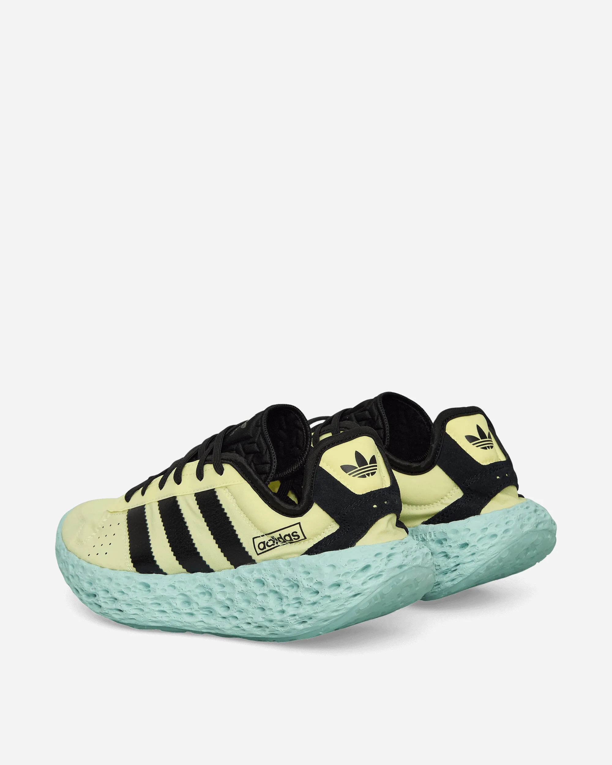 Zipper Closure Zponge Sneakers Ice Yellow / Core Black